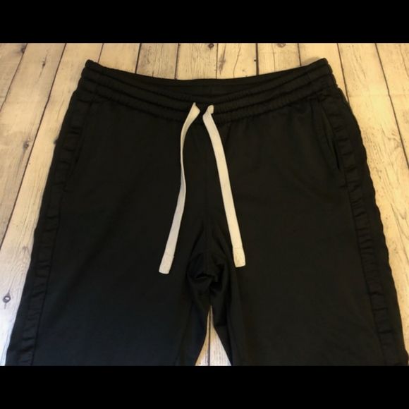EUC Nike black drawstring joggers - Medium - Picture 4 of 6
